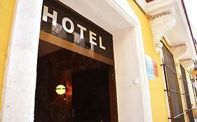 Hotel el Coloso Jerez